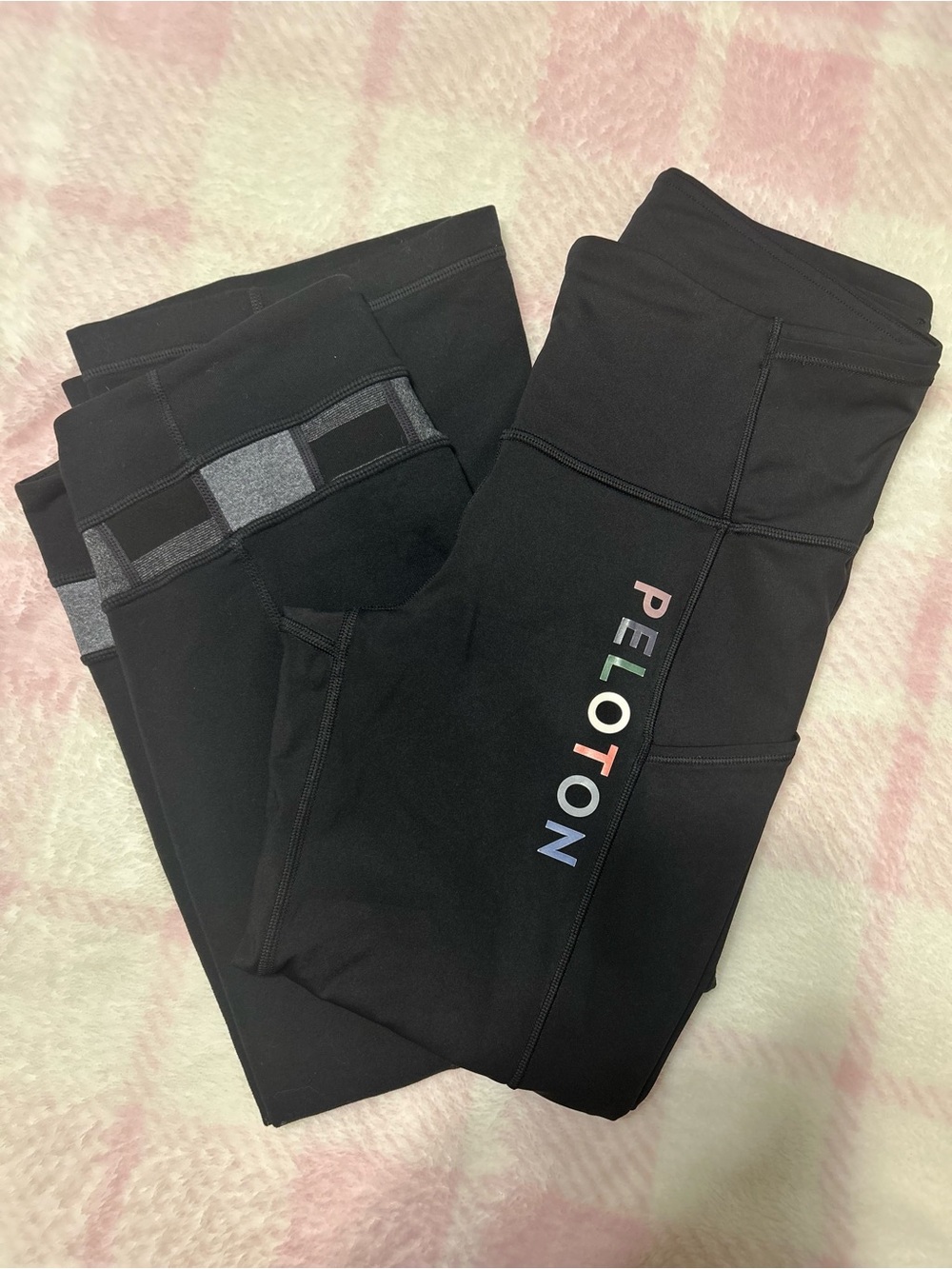 lululemon athletica Black Leggings with Gray Contrast Waistband